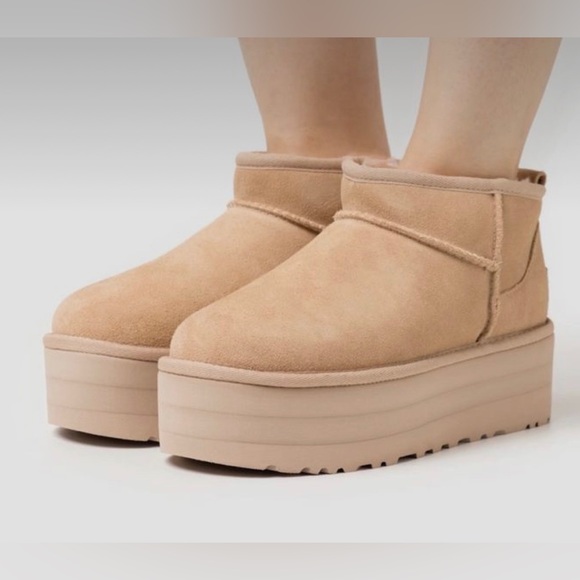 ✨BNIB CLASSIC ULTRA MINI PLATFORM BOOT MUSTARD SEED - WMS 6 - Picture 2 of 5